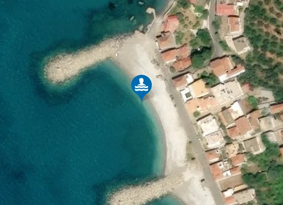 Satellite image of AKROGIALI