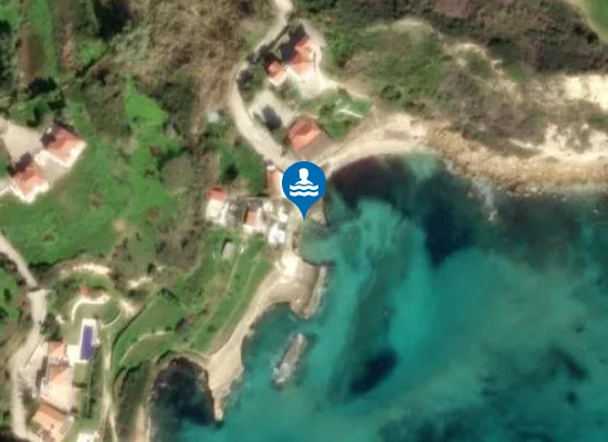Satellite image of AGIOS THOMAS KARAVADOS
