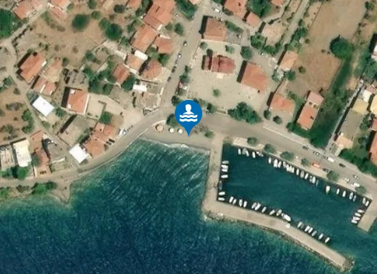 Satellite image of GLYFADA