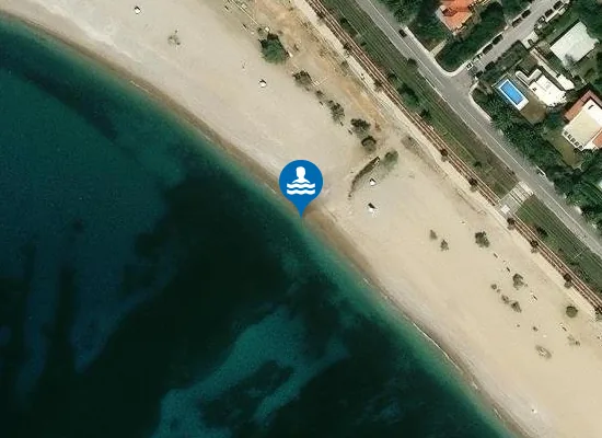 Satellite image of GLYFADA