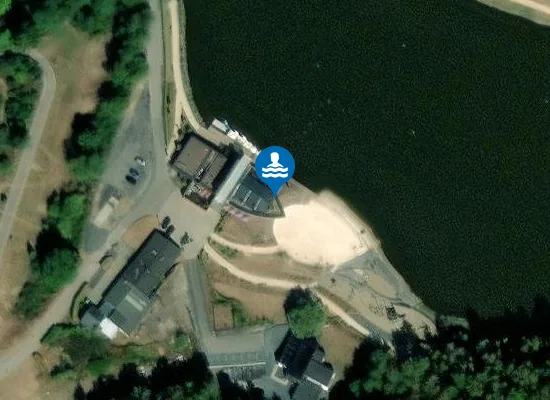 Satellite image of LE LAC DE NEUFCHATEAU