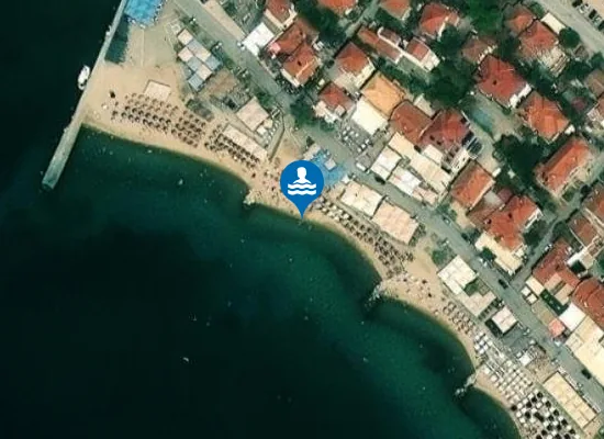 Satellite image of KOINOTIKI PLAZ NIKITIS