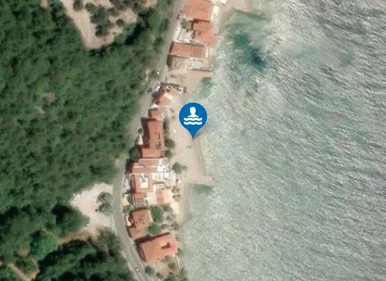 Satellite image of AVLAKIA