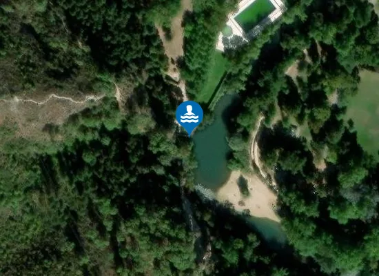 Satellite image of MANANTIAL AGUA SALADA ESTELLA/LIZARRA PM1