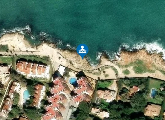 Satellite image of PLAYA DE LES ROTES PM1