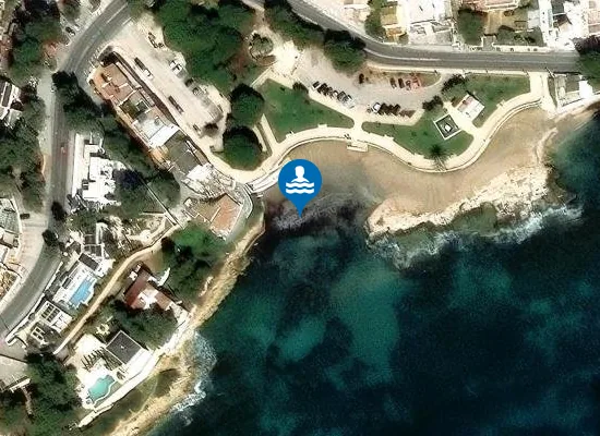 Satellite image of PLAYA DE LES PLATGETES PM1