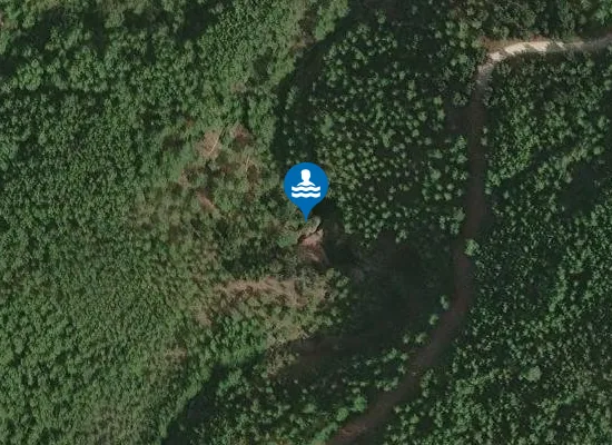Satellite image of PISCINA FLUVIAL RIO AYODAR FUENTES DE AY DAR PM1