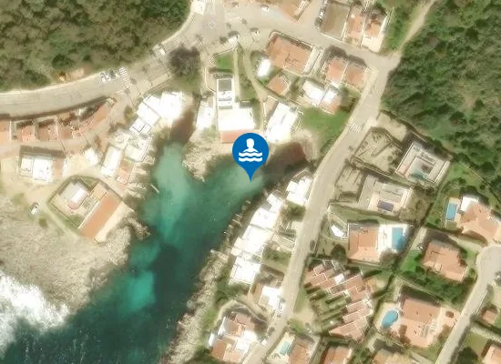 Satellite image of PLAYA BINIANCOLLA PM1