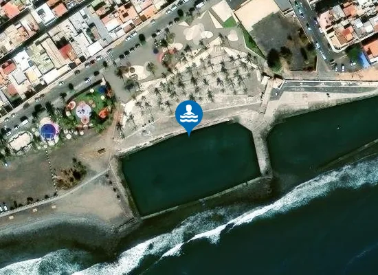 Satellite image of PLAYA Y PISCINAS NATURALES CASTILLO DEL ROMERAL PM2