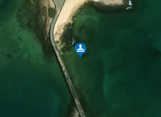 Satellite image of PLAYA CASTILLO DE SAN GABRIEL (EL CASTILLO) PM1