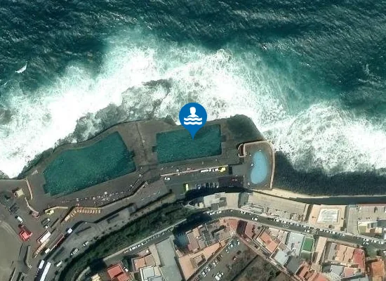 Satellite image of PLAYA PISCINAS NATURALES DE BAJAMAR PM2