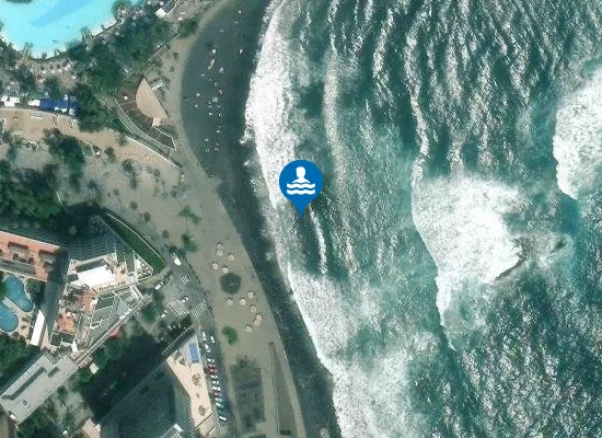 Satellite image of PLAYA MARTI?NEZ PM3