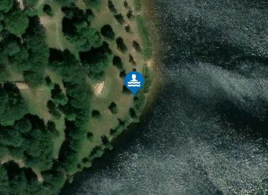 Satellite image of PLAN D'EAU POINTE DU CARROIR
