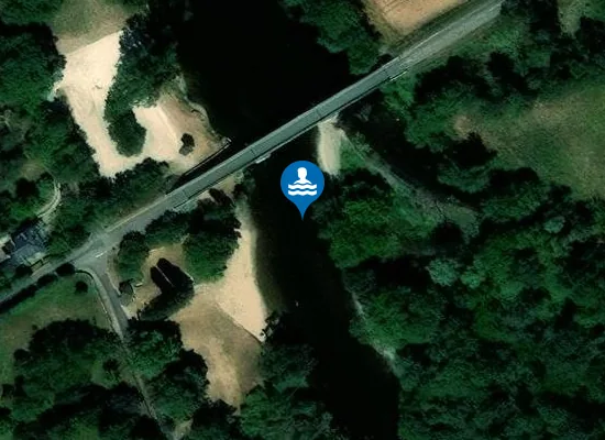 Satellite image of RIVIERE CREUSE