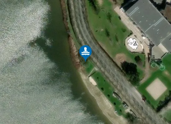 Satellite image of ETANG DU PLESSIS