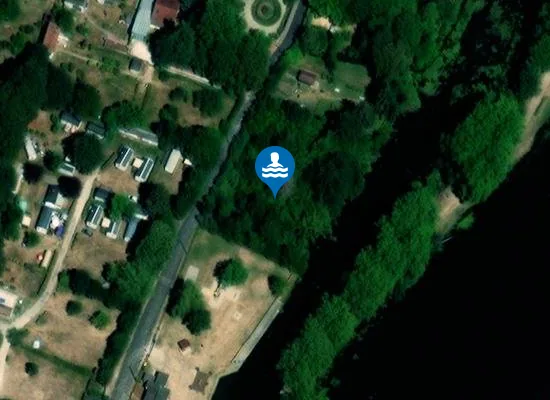 Satellite image of VILLENEUVE SUR YONNE - PLAGE DU SAUCIL
