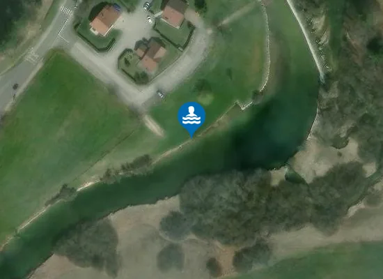 Satellite image of LE CANAL