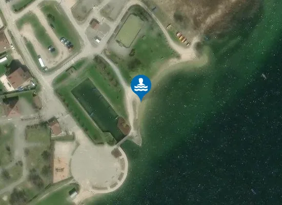 Satellite image of LE PORT