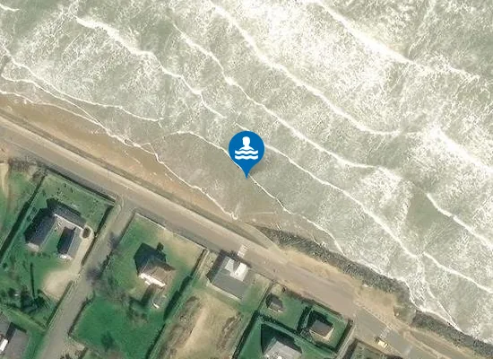 Satellite image of LES MOULINS