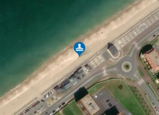 Satellite image of FACE AVENUE JEAN MOULIN