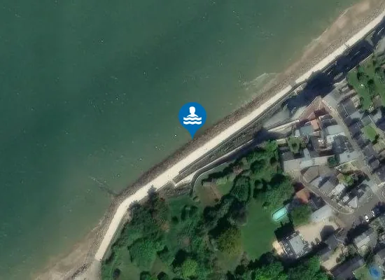 Satellite image of PLAGE DES GRAVES
