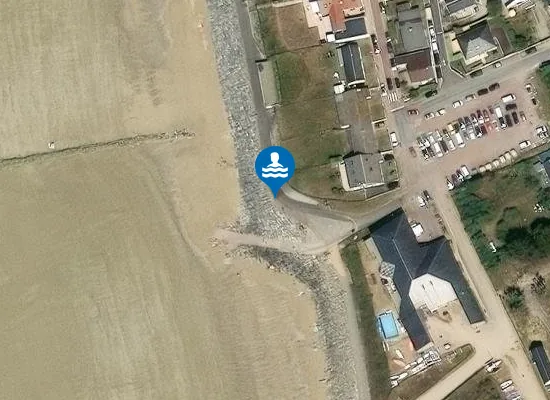 Satellite image of FACE A L'ECOLE DE VOILE D'AGON-COUTAINVILLE