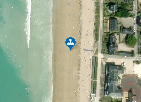 Satellite image of FACE AU CASINO