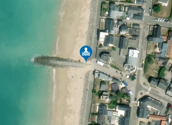 Satellite image of FACE AU CD 592