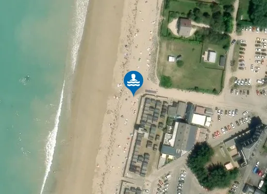 Satellite image of CAROLLES - FACE AU POSTE DE SECOURS