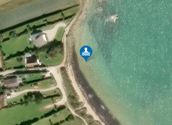Satellite image of Plage de la Mare