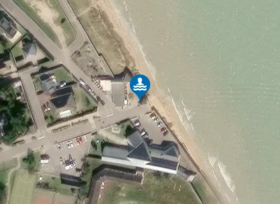 Satellite image of FACE AU CD 42