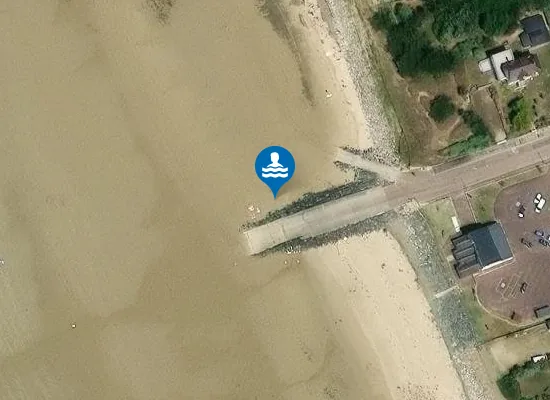 Satellite image of FACE AU CD 306