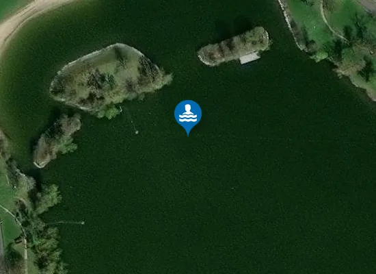 Satellite image of POSES - LE LAGON