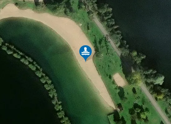 Satellite image of BASE NAUTIQUE DE SAINT LEU D'ESSERENT