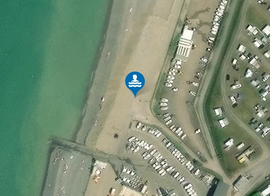 Satellite image of PLAGE SURVEILLEE DE WOIGNARUE