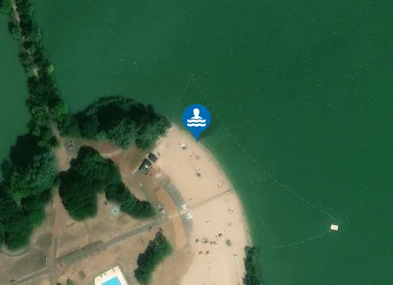Satellite image of ETANG DE LA MUTCHE (MORHANGE PLAGE)