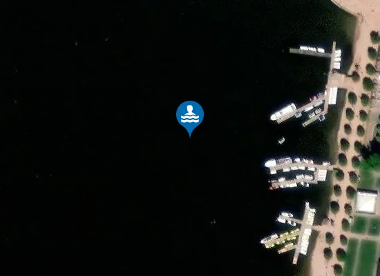 Satellite image of BASE DE L'UNION NAUTIQUE