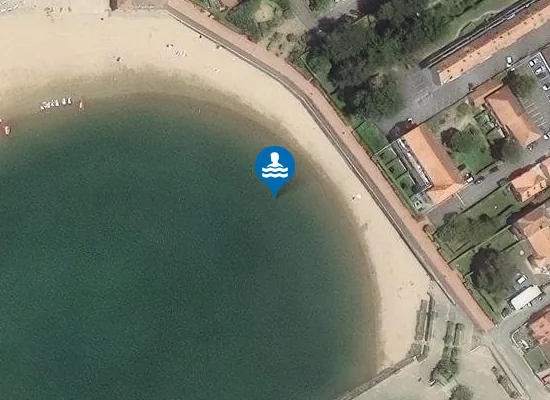 Satellite image of PLAN D'EAU MAURICE GIROS