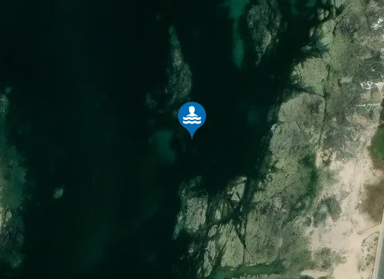 Satellite image of PORT AUX ROCS