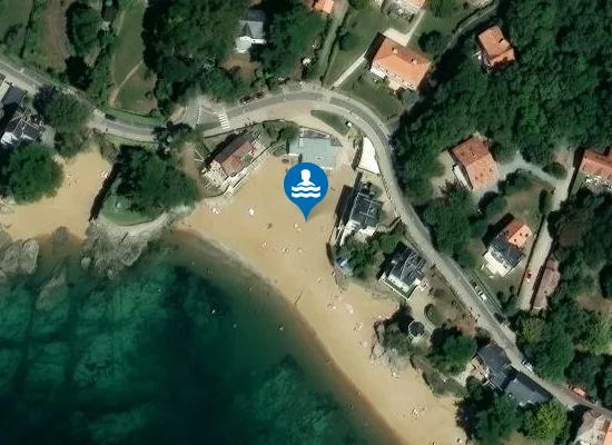 Satellite image of LES GRANDES VALLEES