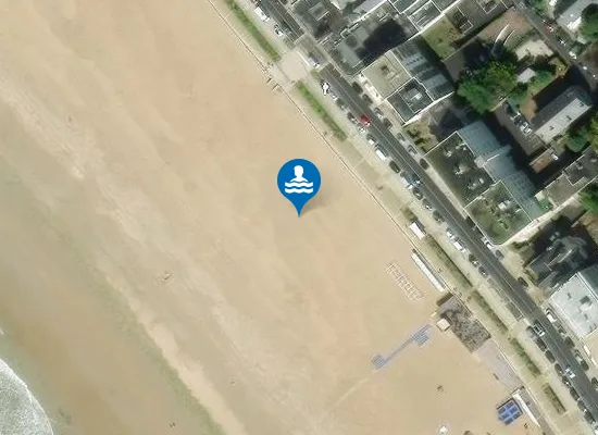 Satellite image of PLAGE DES LIBRAIRES