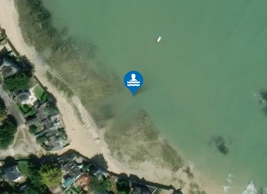 Satellite image of ANSE DE TOULLAIN