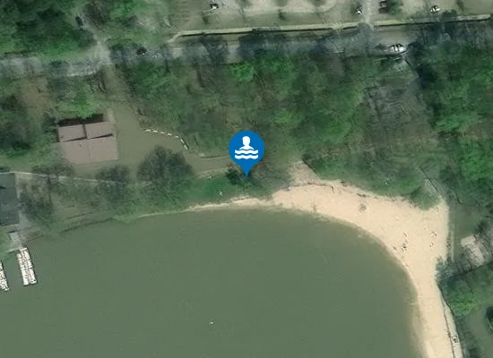 Satellite image of LAC DE SILLE LE GUILLAUME