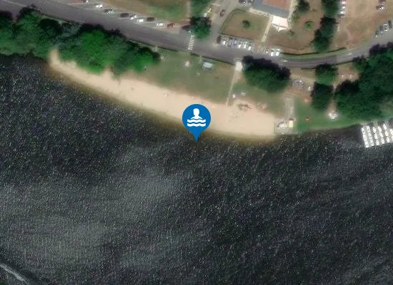 Satellite image of LE LAC