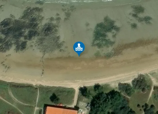 Satellite image of LA POINTE DE GILBERGE