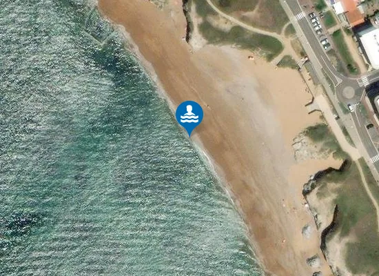 Satellite image of LES BUSSOLERIES