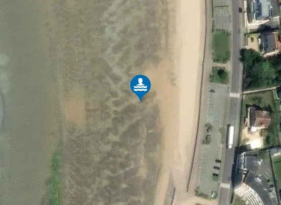 Satellite image of DU CENTRE