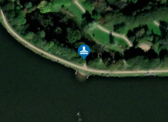 Satellite image of ETANG DES SOURCES - KERVOUGARD