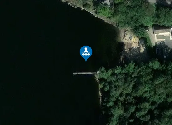 Satellite image of ANSE DE GUERLEDAN