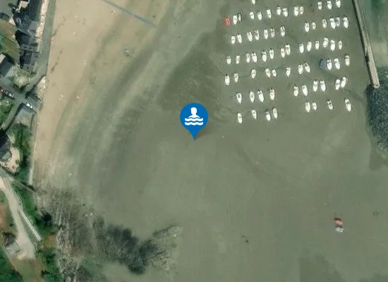 Satellite image of BREHEC PORT